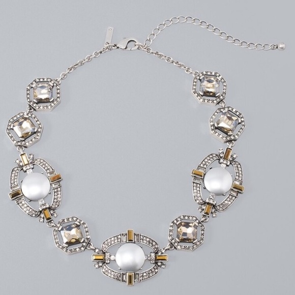 White House Black Market Jewelry - LAST CHANCE! WHBM Glass Pearl Necklace NWT FIRM